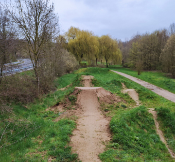 Dirtbikeanlage